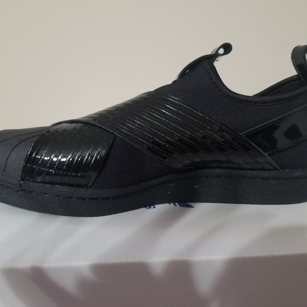 COPY - Adidas Sneakers